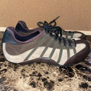 TSUBO Sz9‎ Women Brown/tan Leather Sneakers Nylon Casual Lace Up Comfort Shoes